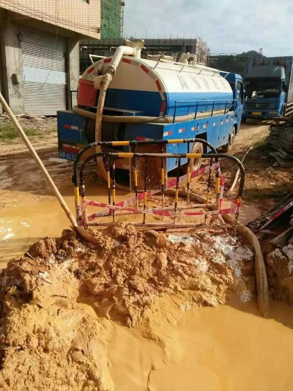 张金镇工地淤泥清淤